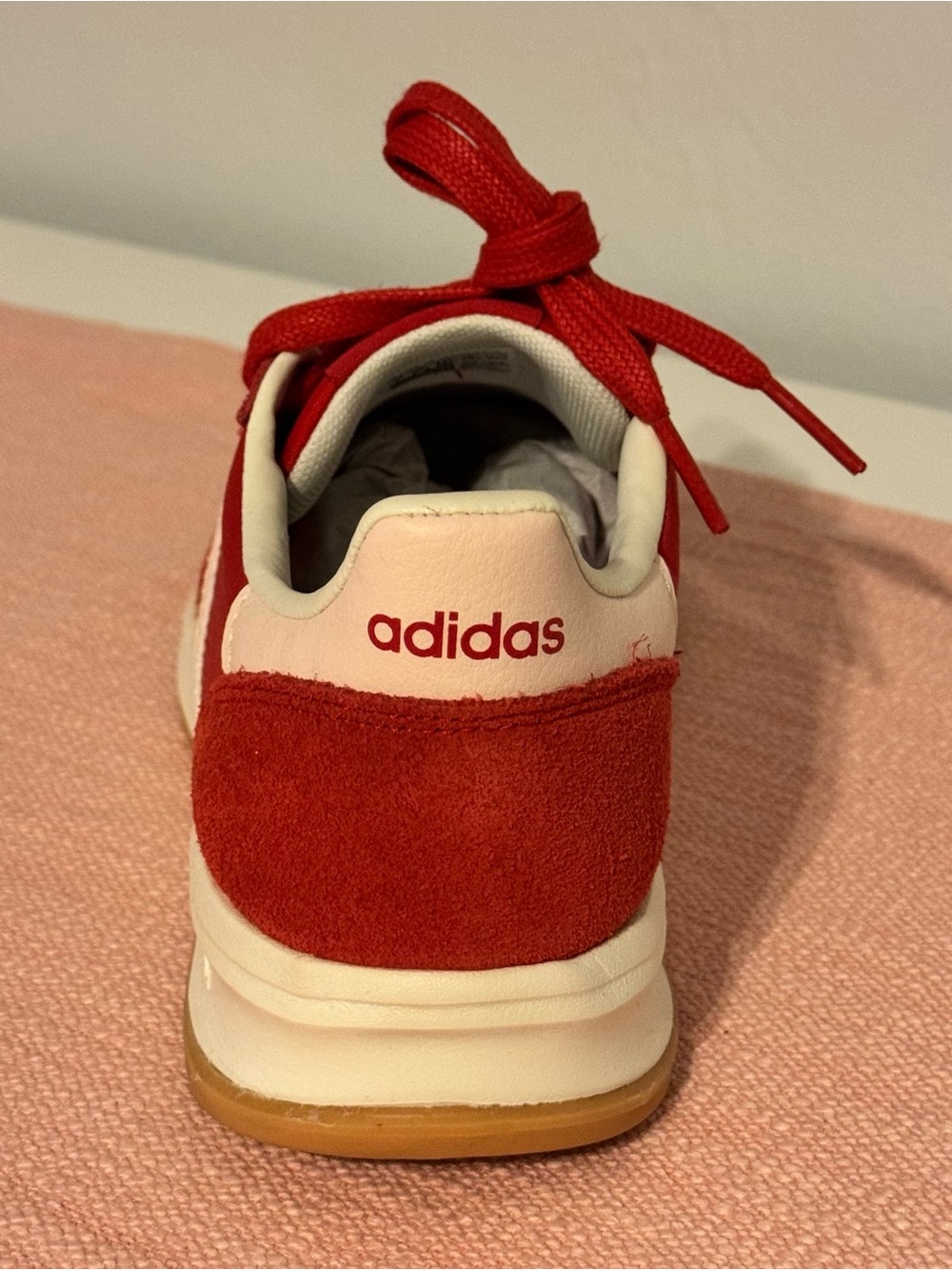 Adidas Run 70s 2.0 women’s sneakers worn once. Excellent condition - Picture 4 of 12